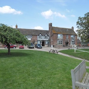Lower Lode Inn and Camping